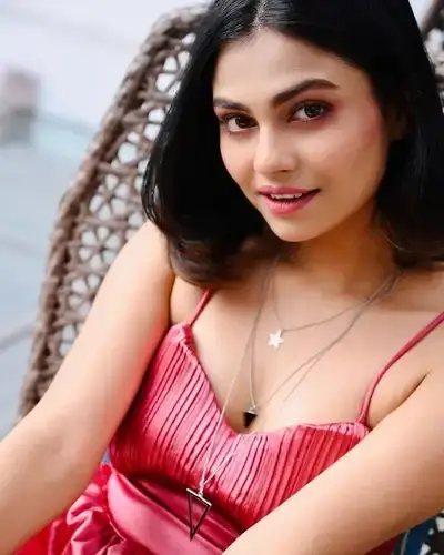 Escort Service Vasantkunj